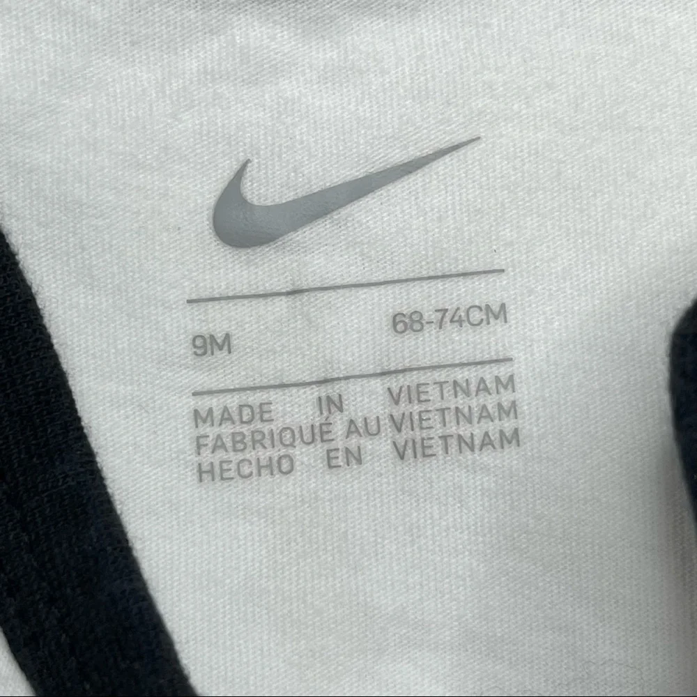 Nike Just Do It Bodysuit size 9months